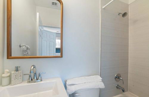 4BR 2BA Luxe Beach Estate II - Foto 15