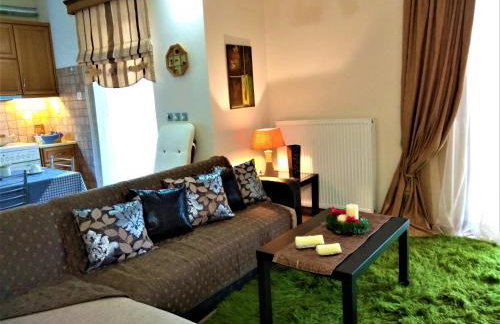 Mainades House - Photo 2