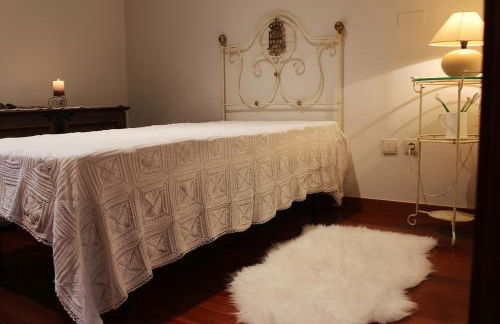 Cosy Farmhouse with private pool and mountain view - Foto 32