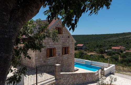 Stone house Grgo with heated swimming pool and spa - Foto 1