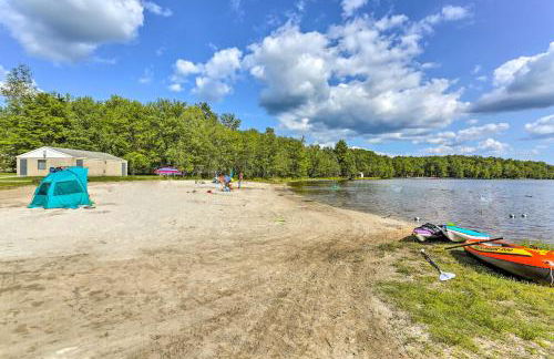 Excellent Lakeview Getaway with Watercrafts Included - Foto 2