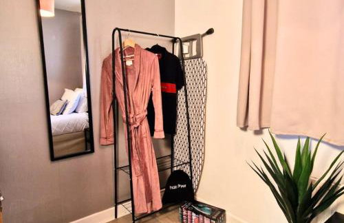 Spacious & comfy Home- very close to NEC Birmingham ,HS2 & Airport- Perfect for contractors & groups- free parking & Fast WiFi - Foto 5