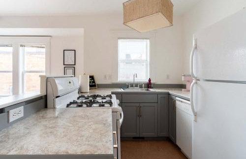 The Bohemian Spirit - Live Music, Eateries & Bars - Foto 9