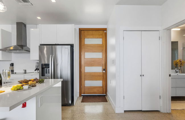 Lighthouse Point Residences - Photo 32