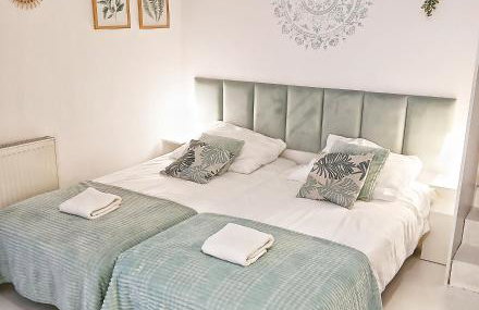 KRK stop near airport - Foto 7