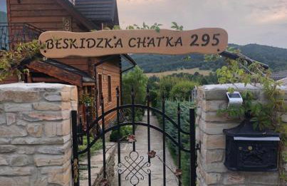 Beskidzka Chatka - Foto 1