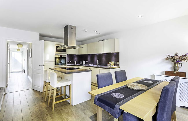 Beautiful Open Plan Garden Flat - Foto 7