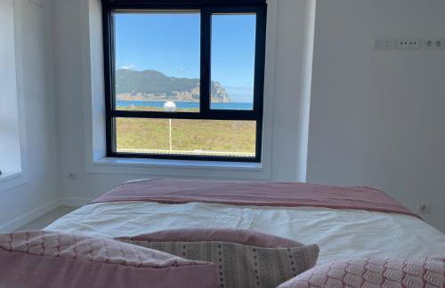 Lujosa casa en primera línea playa increibles vistas mar - Foto 4