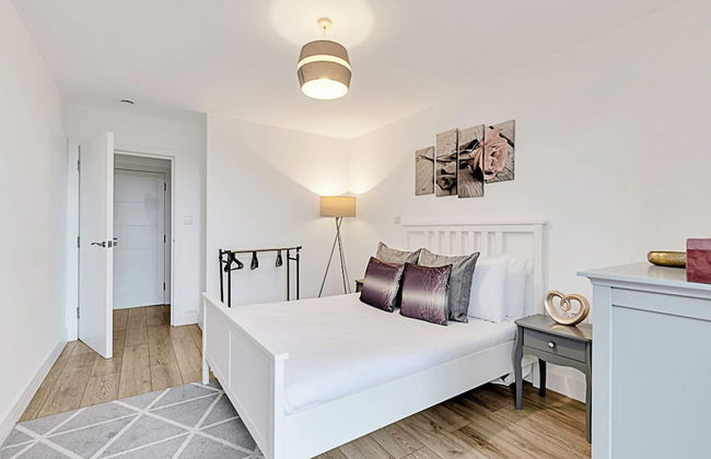 Newly Furnished and Bright Home - Foto 4