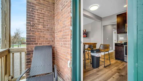 Cle Suites 1BR 1BA 5 min Walk to Cle Clinic #10 - Foto 5