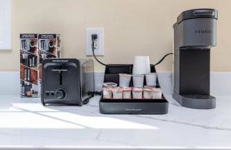 Bright & Cozy Stay in the Heart of Hartford - Foto 6