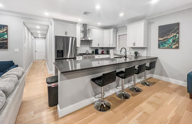 Luxury 2BD 2BA Near Logan Airport and T Station - Foto 5