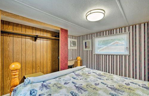 Cabin with Fire Pit, Walk to Steinhatchee River! - Foto 24