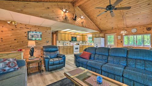 Atlanta Waterfront Cabin with Dock and Kayaks! - Foto 5