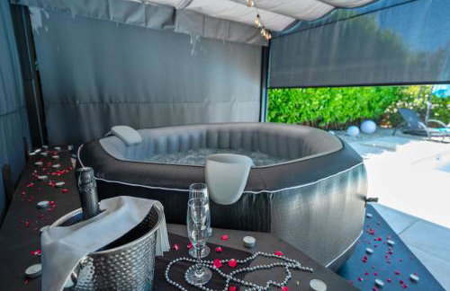 Charming Villa Dory with heated Pool&Whirlpool - Foto 3