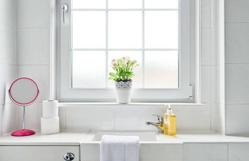 JOIVY Bright Royal Mile Apartment - Photo 34