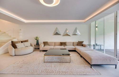 Luxury 5-Bedroom Townhouse in Puente Romano - Foto 54