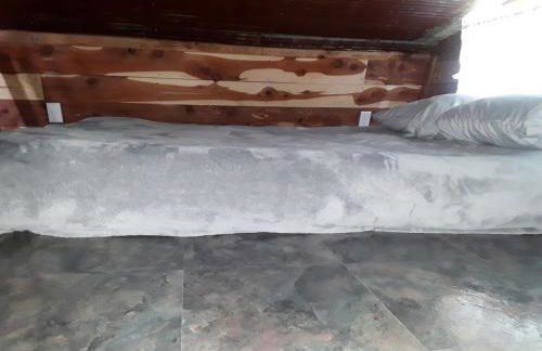 Lofted Cabin with Hot-Tub and Countryside Views in Marshall, Arkansas - Foto 16