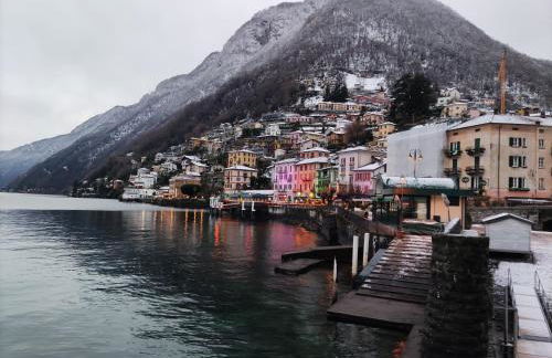 Casa Hygge - Lake Front - Photographer's Art Home - Photo 60