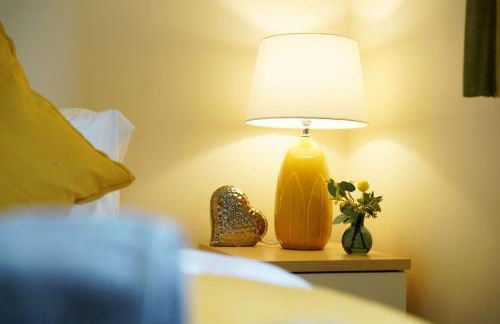 18PG Dreams Unlimited - Budget Flat w free parking - Slough Windsor Heathrow - Foto 15