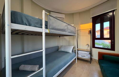 Maikran Premium Fantastic Family Villa with Pool - Foto 24