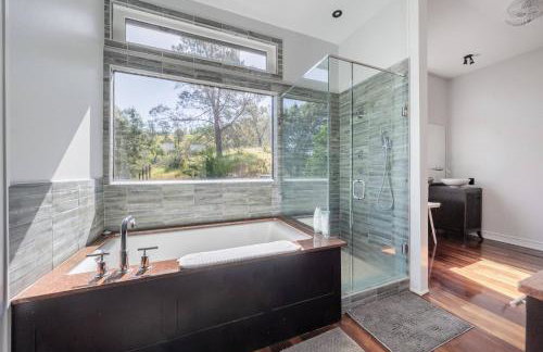 Serene Millerton Lake Villa w/ Panoramic Lake View - Foto 51