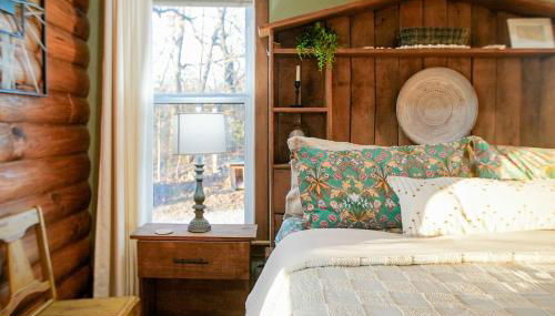 15 Mins to U of A - Pool & Hot Tub - Foto 3