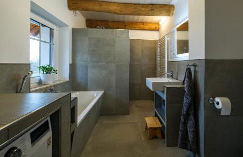 Weißes Nest - Foto 6