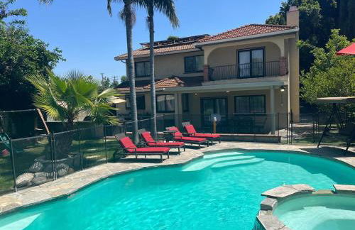 Gorgeous Villa with Private Heated Pool - Foto 6