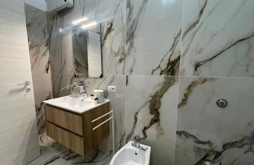 LETIZIA'S HOME Caserta - Photo 15