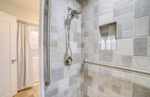 Private Plainfield Retreat with Gas Grill and Patio - Foto 18