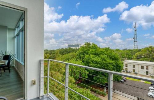 Luxury 1260sq ft 2 Bd 2BTH in DT - Foto 6