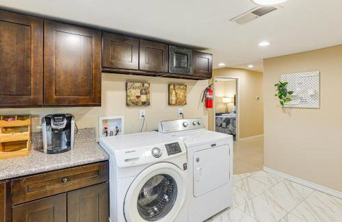 Cozy Home with Patio 24 Miles to Carlsbad Caverns NP - Foto 9