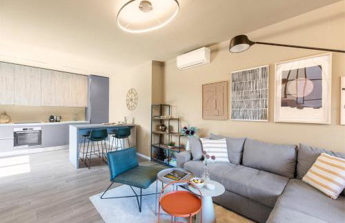 NEW stylish Casa Melisa with 2 gardens and BBQ facilities! - Foto 3