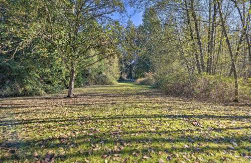 The Cedars Spacious Group Getaway in Snohomish - Photo 35