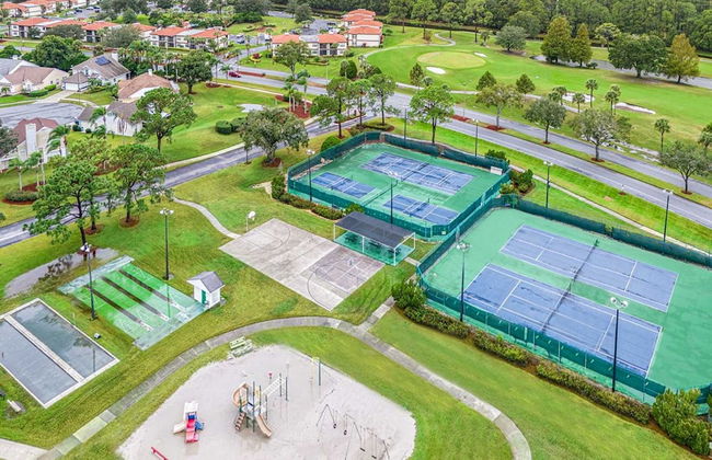 Upstay - Family Condo at Ventura Golf Country Club - Photo 32