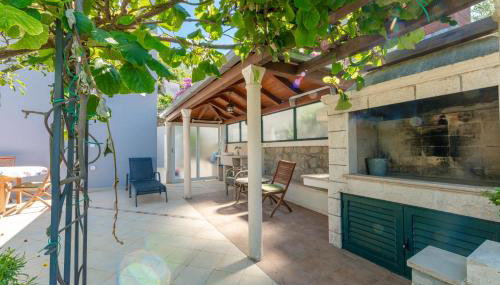 Uvala Apartment - Foto 4, Garden, Garden view