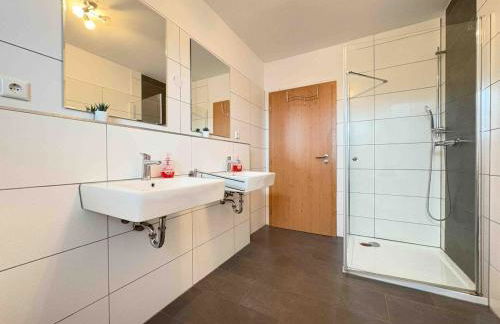 STB114 moderne Monteurwohnung - Foto 8