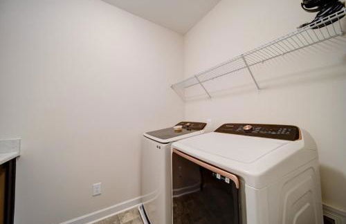 Luxury 4BR Escape - Premium Modern Comfort - Foto 36