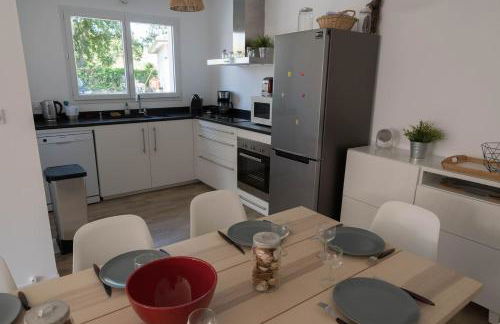 Maison Bassin d'Arcachon - Arès - Proche plage et commerces, 3 chambres, 8 personnes, Climatisation - Foto 7