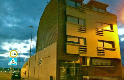 Apartamentos Puerto Basella - Foto 32