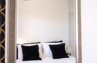 Grantham 3BR Retreat, Contractor Friendly & Parking - Foto 13