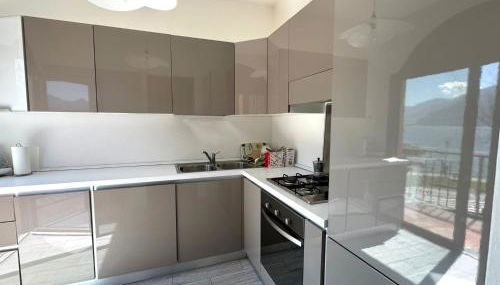 The Music of The Lake - Lake Front with three Bedrooms - Foto 4, stove