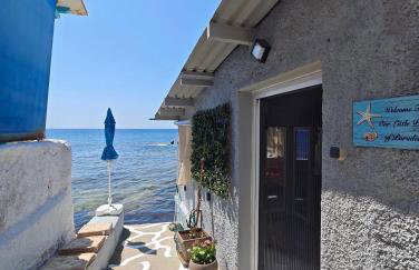 Anatoli - Beachfront House - Magical Sunrise Views - Chios - Photo 18