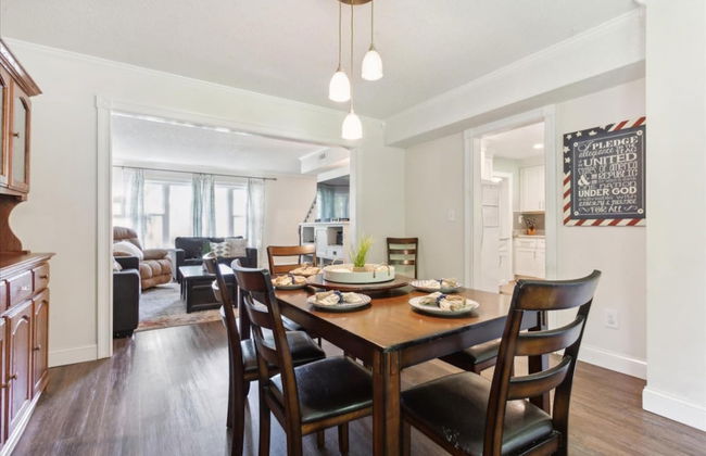 Enchanted Forest - 4 2 30 day pet Friendly - Photo 1