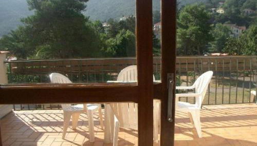 Studio cosy avec terrasse, parking et wifi - Idéal cures et centre-ville, Amélie-les-Bains - FR-1-703-3 - Foto 2