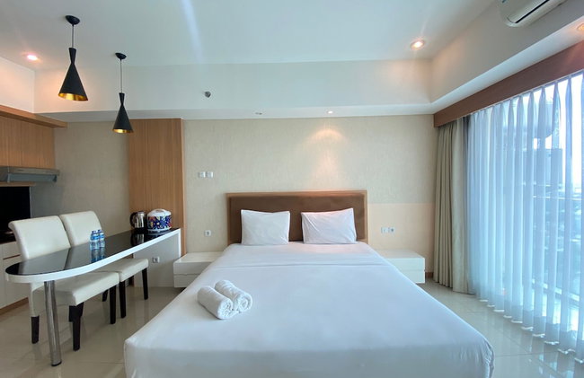 Deluxe Studio Room at Tamansari La Grande Apartment - Photo 2