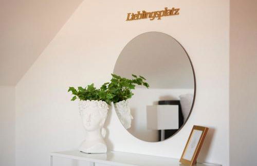 Lichtdurchflutende Wohnoase-Stilvoll-ruhig-kostenloser Parkplatz- 24-7 Self Check-in, bis zu 5 Personen, sehr geräumig - Foto 14