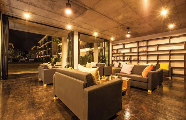 The Title Beach Front - Photo 3