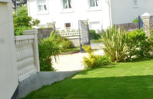 Maison charmante à Plougasnou + Vue mer - Photo 11